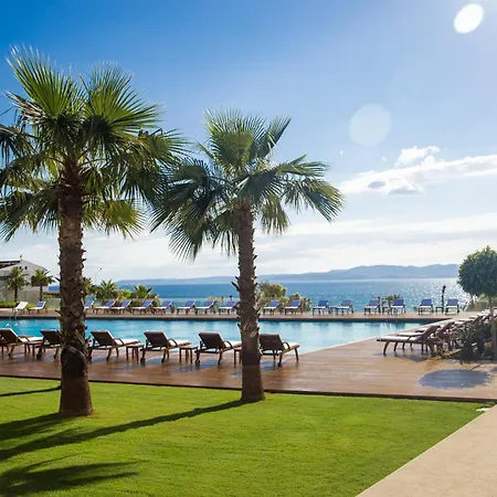 Ξενοδοχείο On'live Çeşme