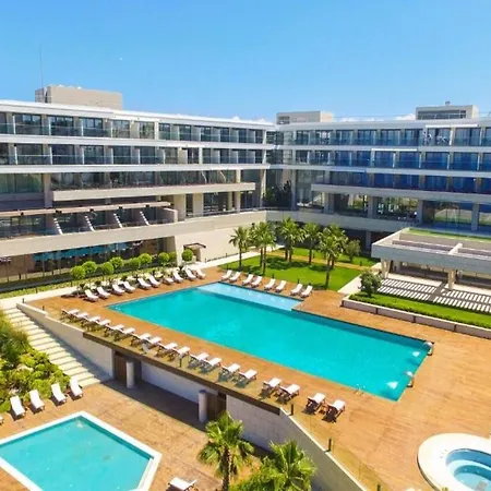 Ξενοδοχείο On'live Çeşme