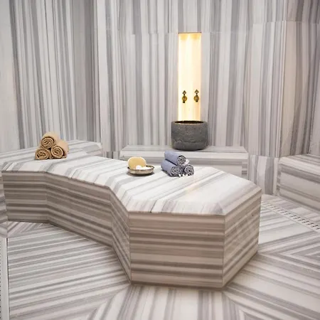 Ξενοδοχείο On'live Çeşme