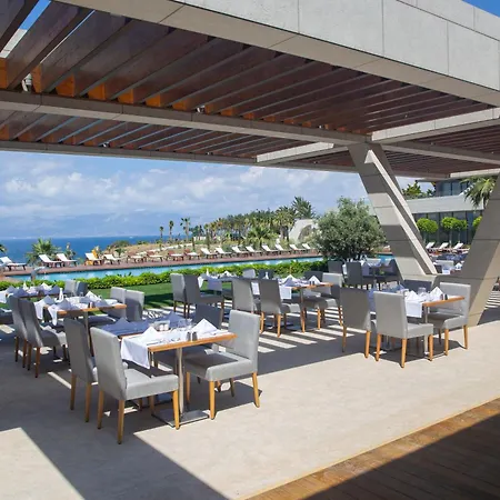 Hotel On'live Cesme