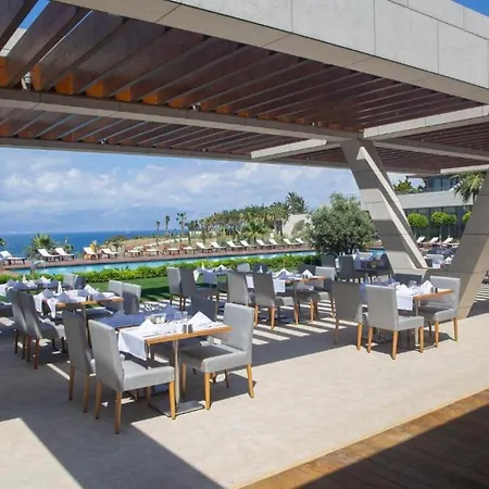 Hotel On'live Cesme